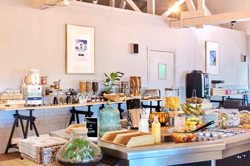 Отель Kyriad Lille Est Villeneuve D Ascq