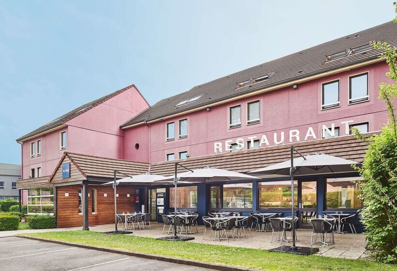 호텔 Kyriad Lille  Mons En Baroeul