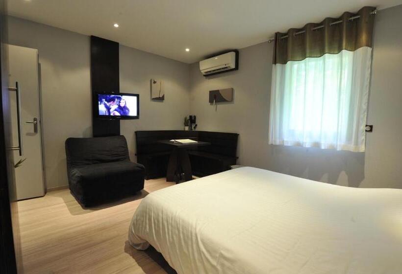 هتل Logis Cottage