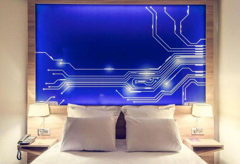 בית מלון כפרי Mercure Poitiers Site Du Futuroscope