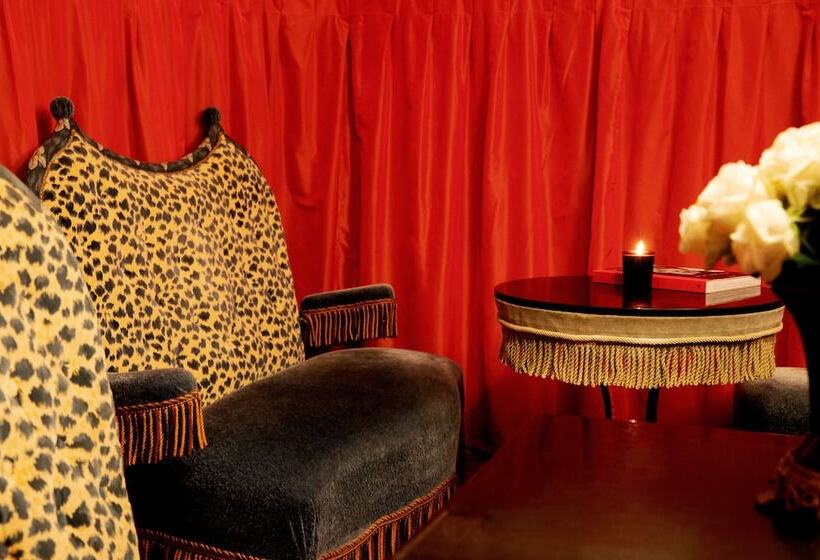 Fotos del hotel Hôtel Bourg Tibourg:  21