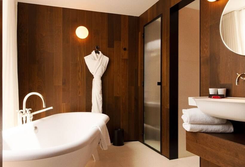 Fotos del hotel Hôtel Bourg Tibourg:  27