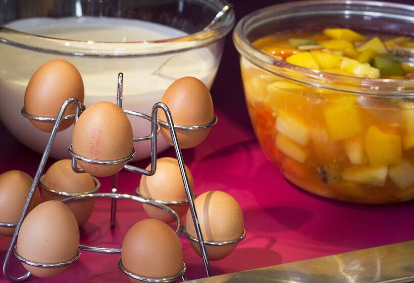 Fotos del hotel Hôtel Du Plat D'etain:  16