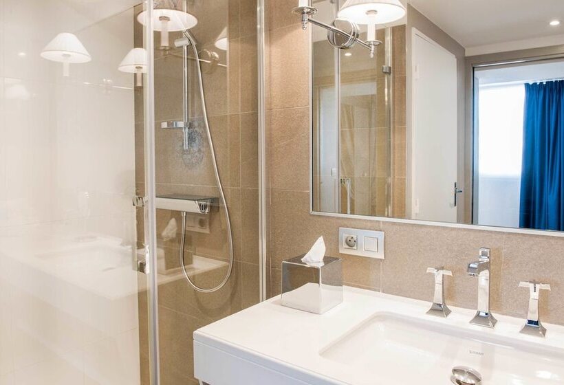 هتل Grand Hôtel Gallia & Londres Spa Nuxe