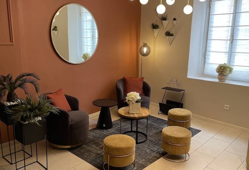 ホテル Hôtel Le Seize, Nice Centre