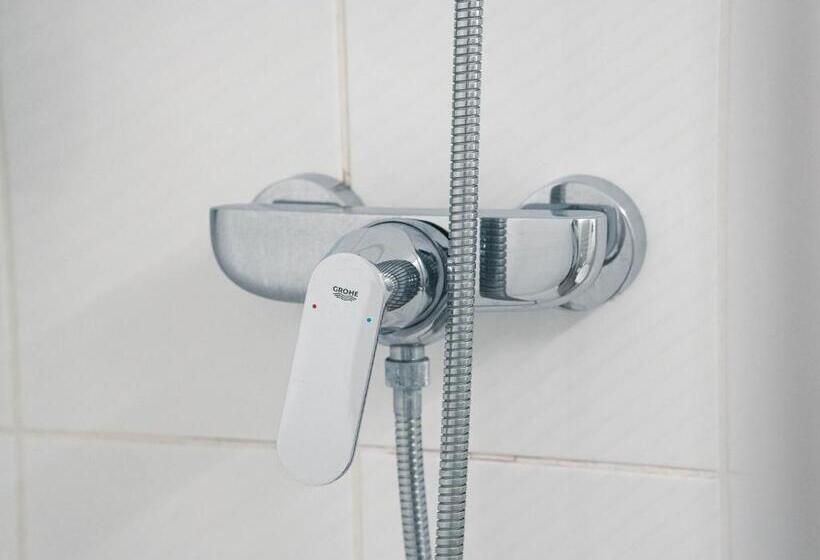 ホテル Ibis Caen Porte D’angleterre