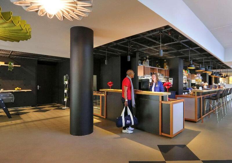 هتل Ibis Paris Bercy Village