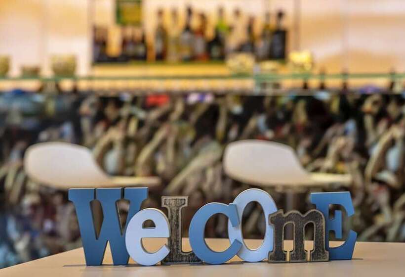 هتل Ibis Styles Strasbourg Stade De La Meinau
