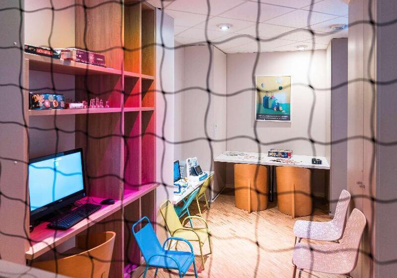 هتل Ibis Styles Strasbourg Stade De La Meinau