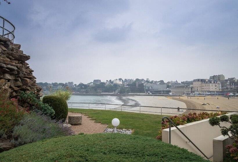 هتل Le Crystal Dinard Plage