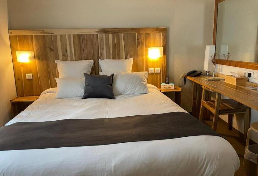 هتل Logis Hôtel De France & Restaurant Pamiers