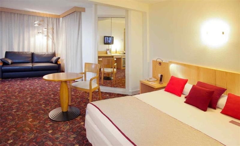 호텔 Mercure Tours Sud