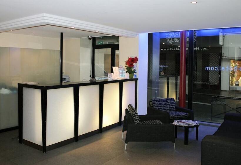 Fotos del hotel New Saint Lazare:  15