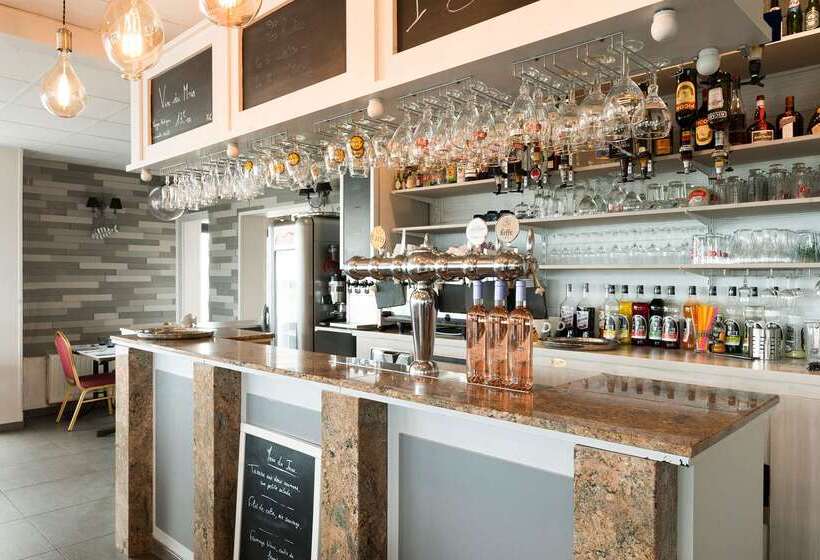 هتل The Originals Boutique, Hôtel Neptune, Bercksurmer