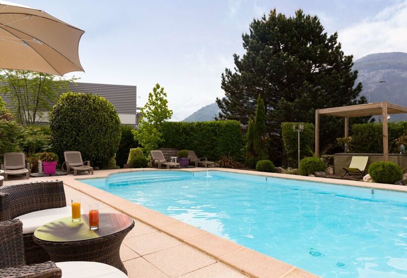 Отель The Originals City, Hôtel Du Faucigny, Cluses Ouest
