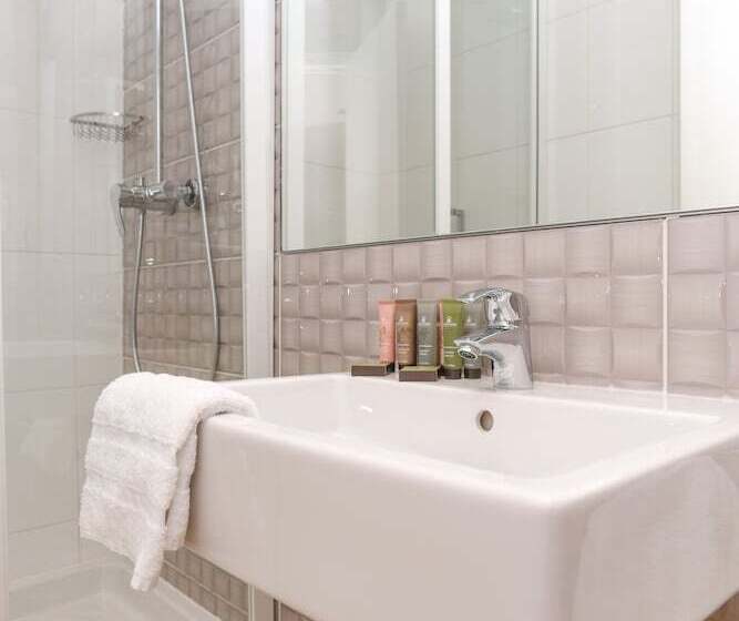Fotos del hotel Avalon  Paris Gare Du Nord:  24