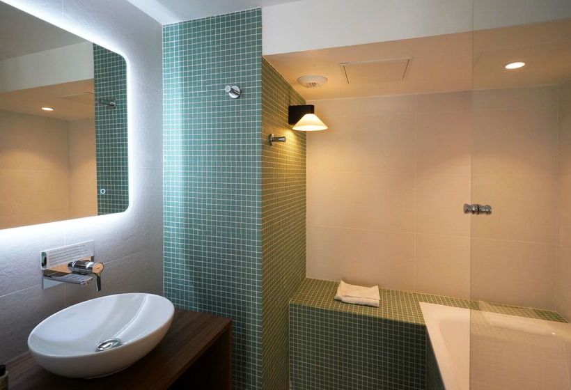 Fotos del hotel Best Western Hôtel Littéraire Arthur Rimbaud:  51