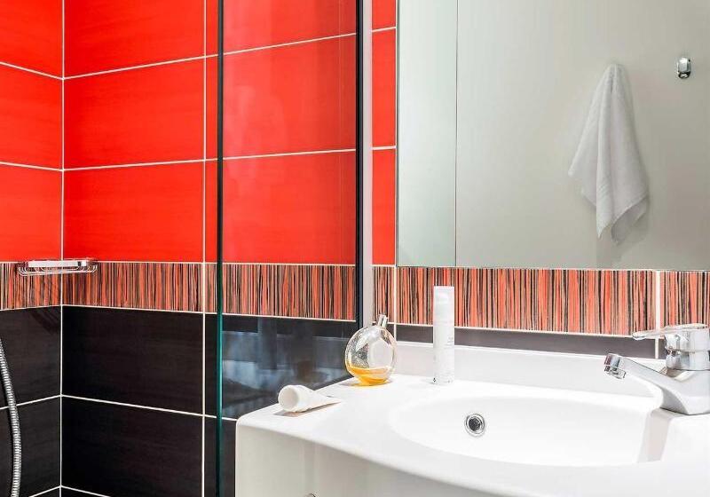 Fotos del hotel Hôtel Hor Les Lumières:  17