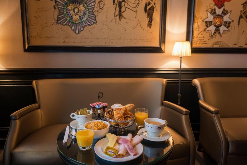 Fotos del hotel Saint Cyr Etoile:  12