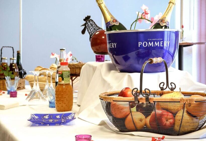 فندق Ibis Charlevillemézières