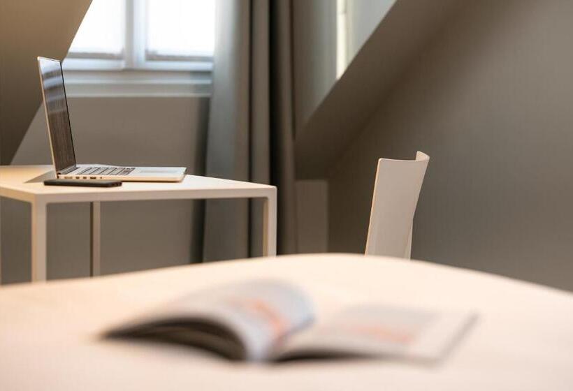 Fotos del hotel Ibis Paris Gare De L Est 10ème:  29