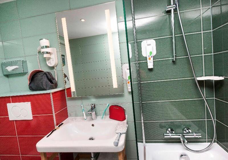 هتل Ibis Styles Paris Gare Saint Lazare