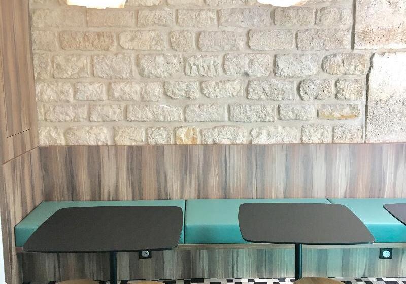 هتل Ibis Styles Paris Gare Saint Lazare