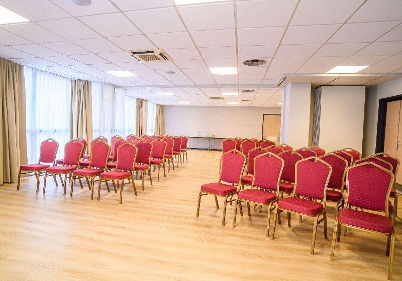 هتل Ibis Styles Tours Centre