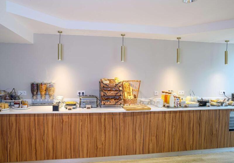 هتل Ibis Styles Tours Centre