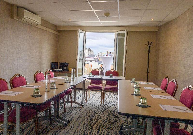 هتل Ibis Styles Tours Centre