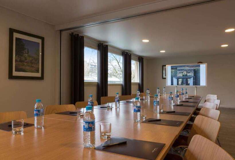هتل Mercure Paris Nanterre