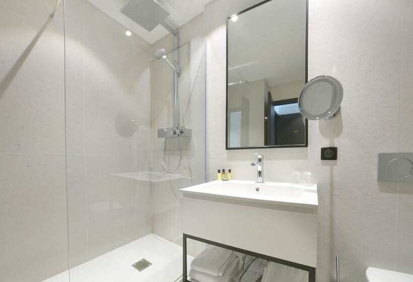 Fotos del hotel Hôtel Le Roosevelt:  25