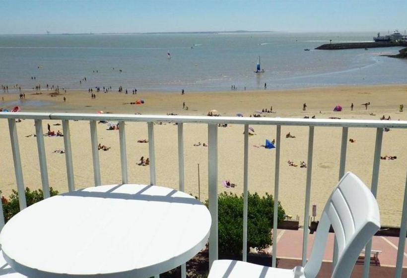 Hotel Les Embruns