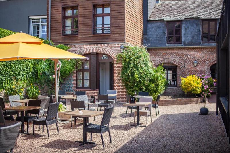 호텔 Logis Hôtel & Restaurant   Les Hauts De Montreuil