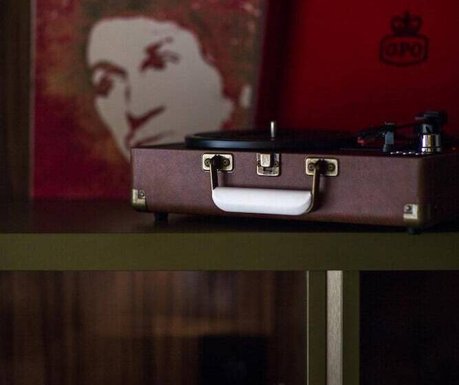 Fotos del hotel Hôtel Louvre Piemont:  9