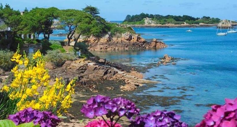 בית מלון כפרי Manoir De Kertalg