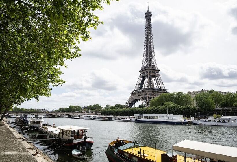 בית מלון כפרי Mercure Paris La Défense Grande Arche