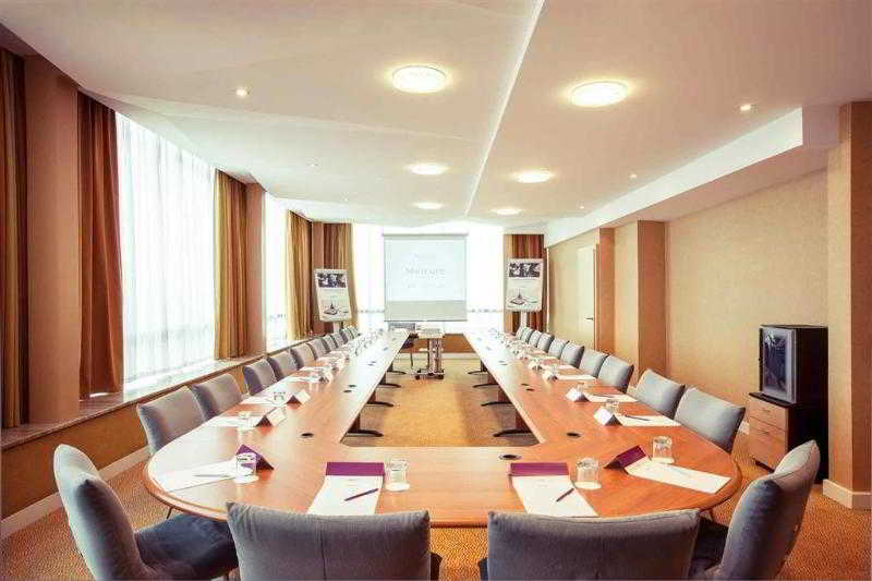 هتل Mercure Paris Orly Rungis Aéroport