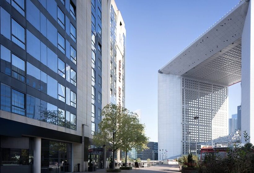 هتل Renaissance Paris La Defense