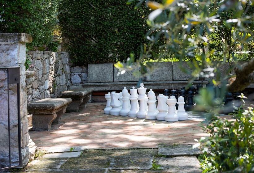 هتل Restaurant & Spa La Magdeleine Mathias Dandine