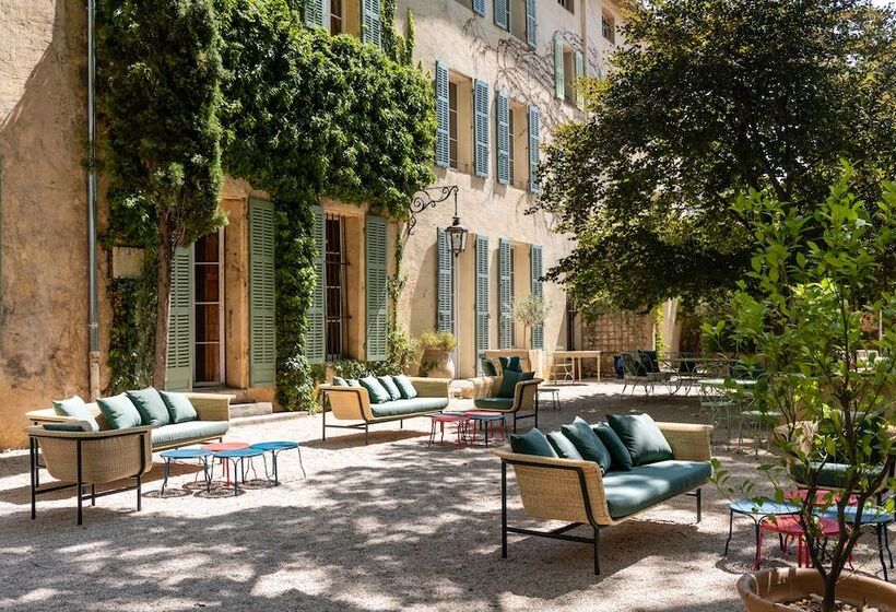 هتل Restaurant & Spa La Magdeleine Mathias Dandine