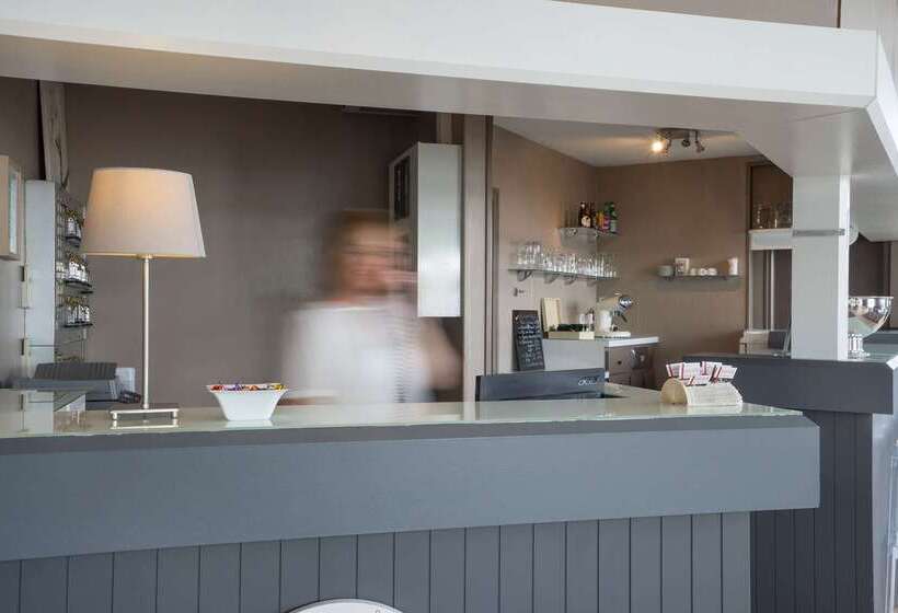 هتل The Originals City, Hôtel Solana, Niort Est Mendesfrance