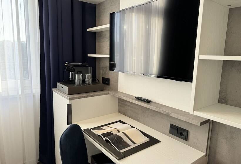 Fotos del hotel East-Side Hotel:  25