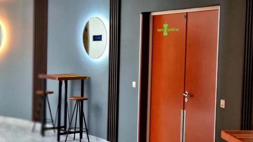 Exo Square Heidelberg/schwetzingen   By Superfly Hotels