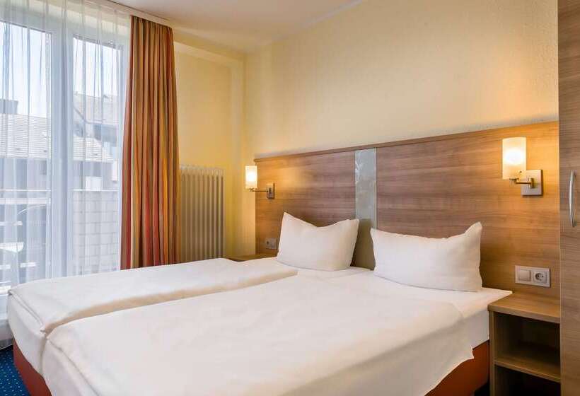 هتل Acora Bonn Living The City