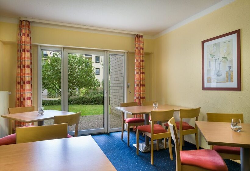 هتل Acora Bonn Living The City