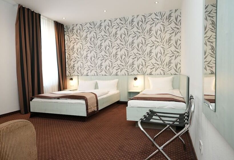 Fotos del hotel Attaché An Der Messe:  3