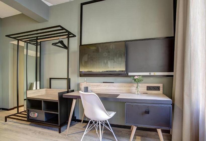 هتل Boutique 003 Köln Am Dom, Trademark Collection By Wyndham