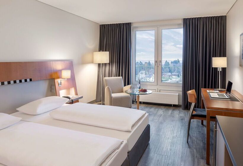 בית מלון כפרי Dorint Am Nürburgring Hocheifel