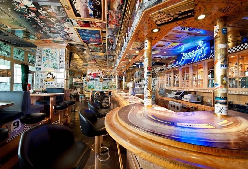 בית מלון כפרי Dorint Am Nürburgring Hocheifel